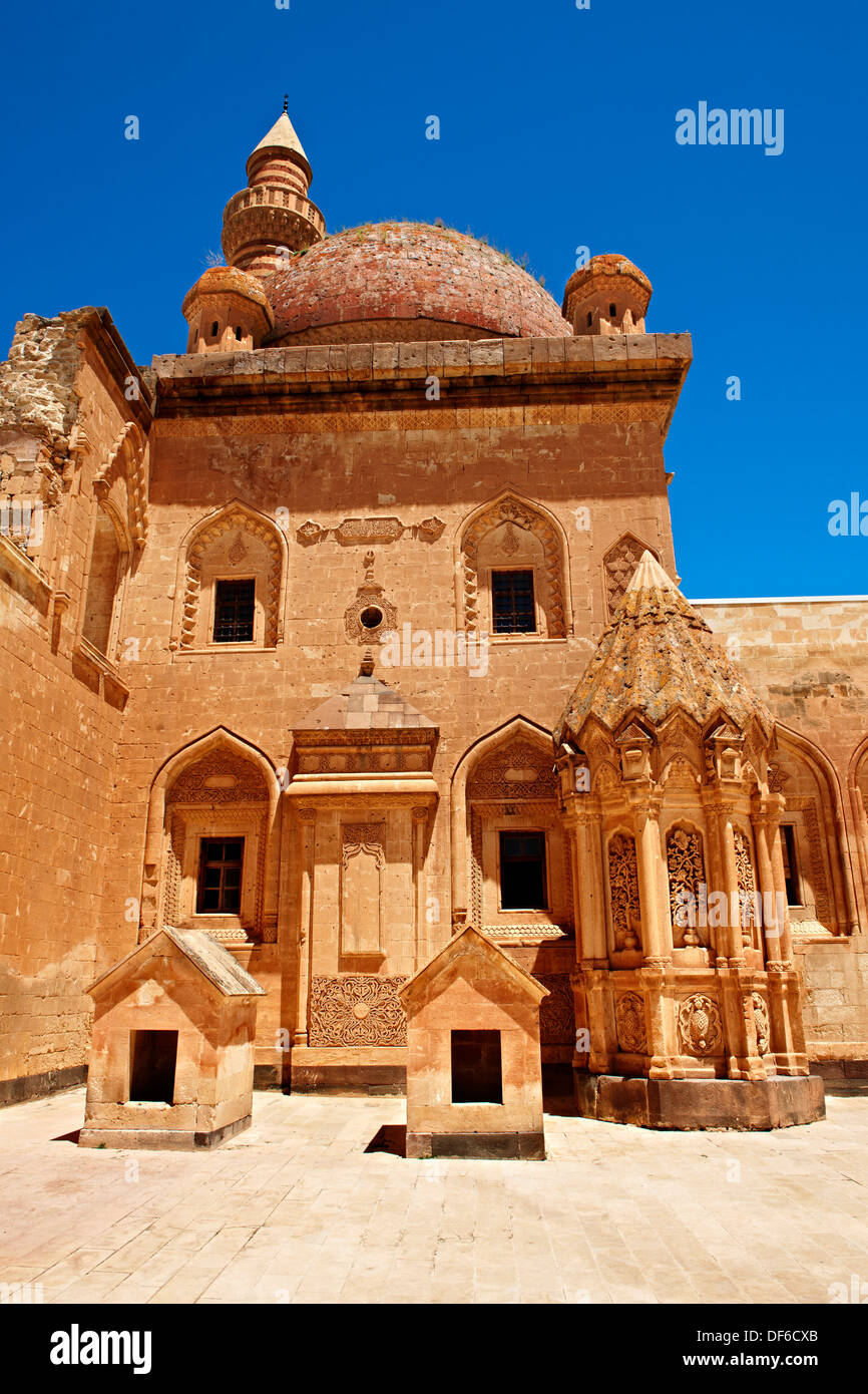 Cour intérieure du 18ème siècle l'architecture ottomane de l'Ishak Pasha Palace est de la Turquie. Banque D'Images