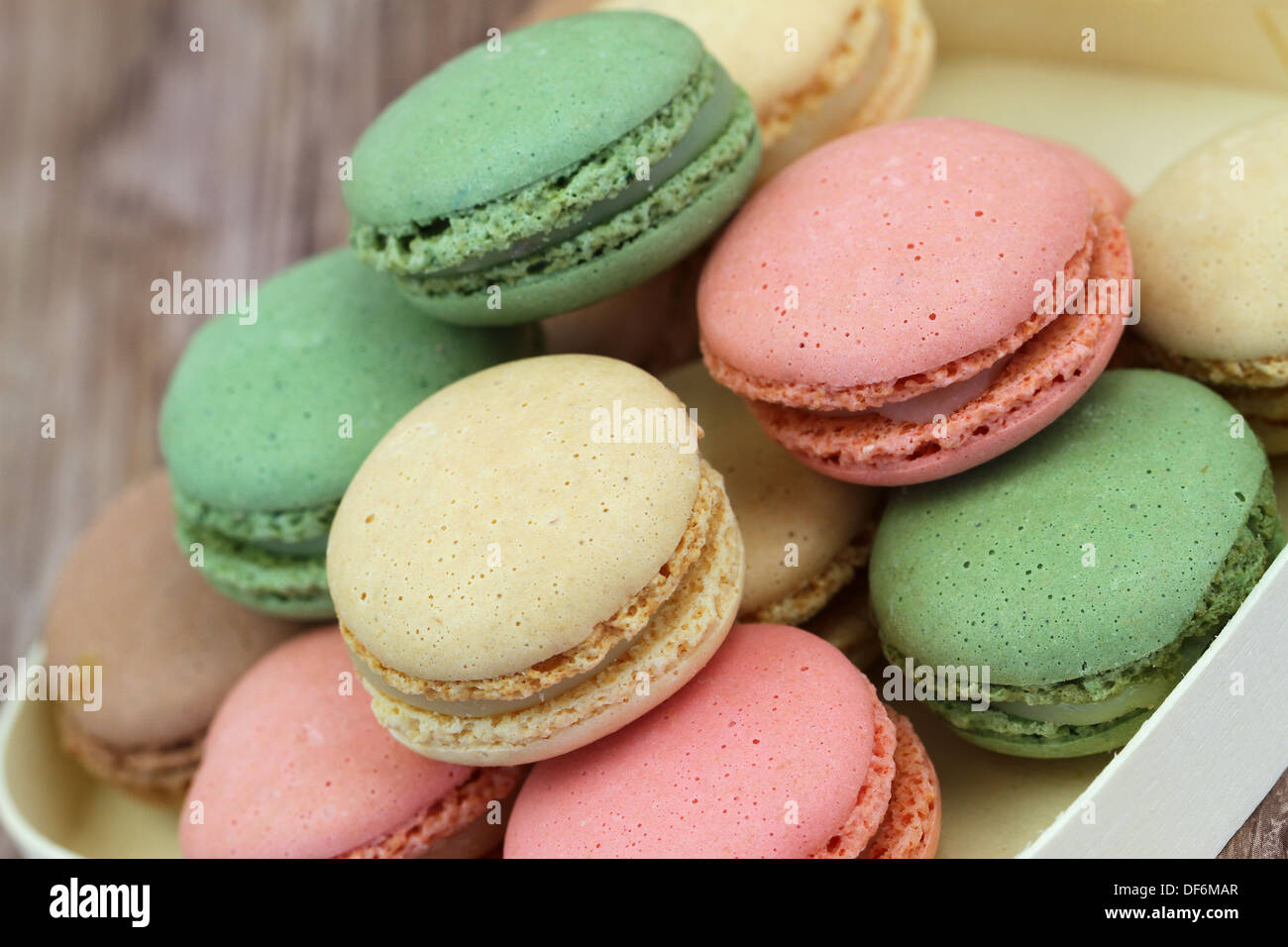 Macarons colorés Banque D'Images