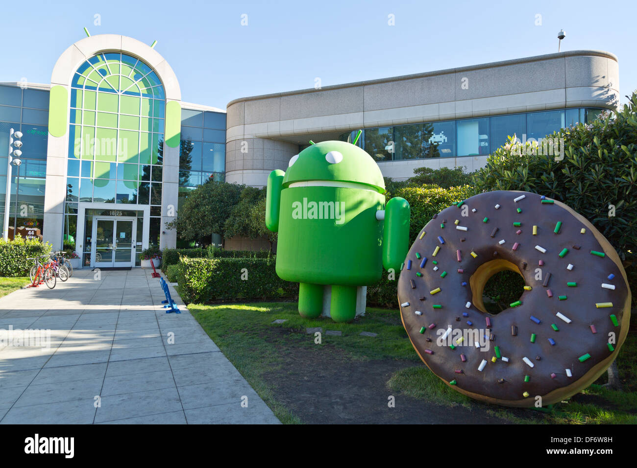 Android de Google dans les pelouses du siège de Google Googleplex à Mountain View, Santa Clara, Californie, États-Unis Banque D'Images