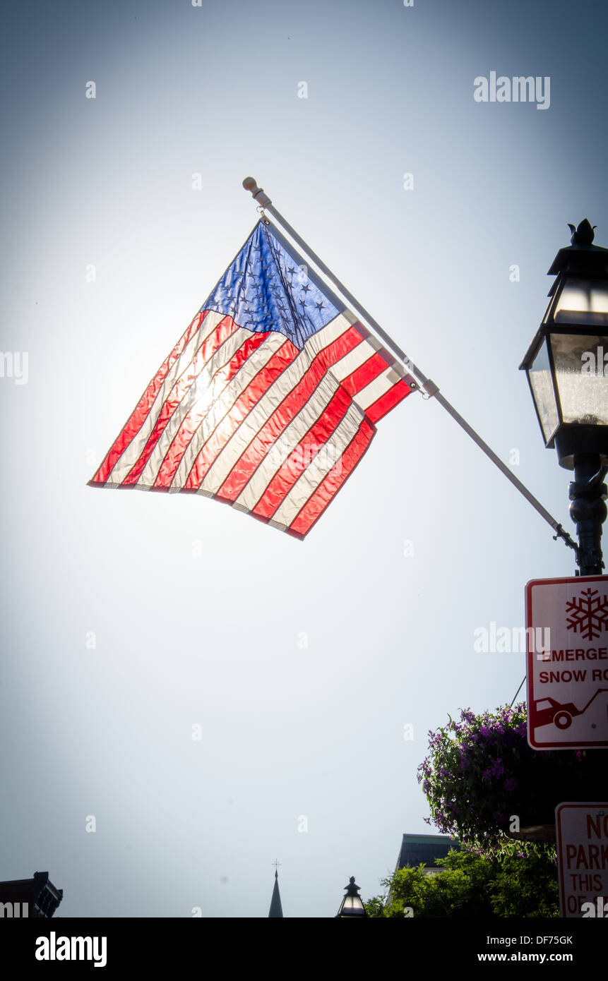 Stars and Stripes survolant Annapolis le 4 juillet Banque D'Images