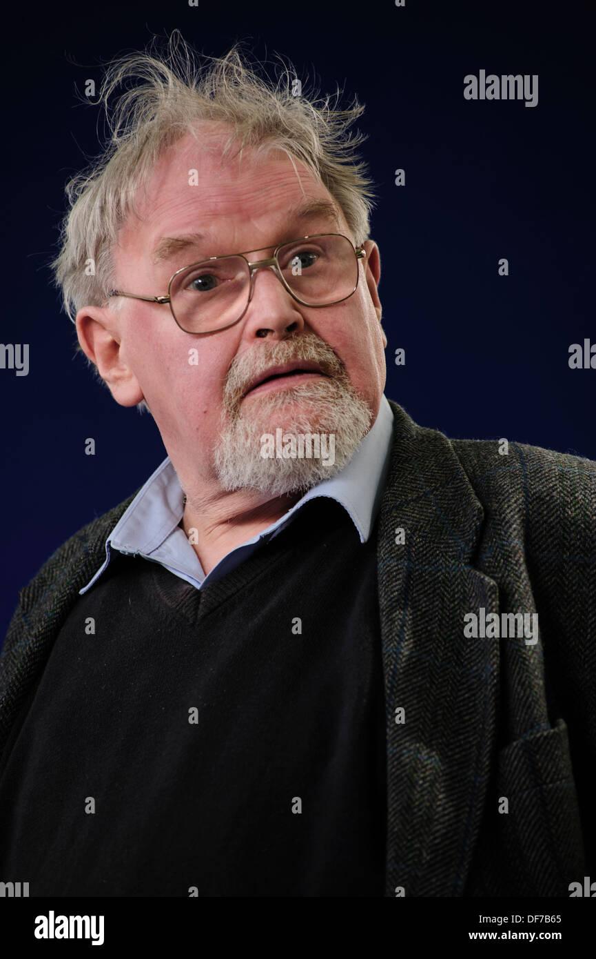 Alasdair Gray, artiste et écrivain écossais, assistant à l'Edinburgh International Book Festival, mercredi 14 août 2013. Banque D'Images