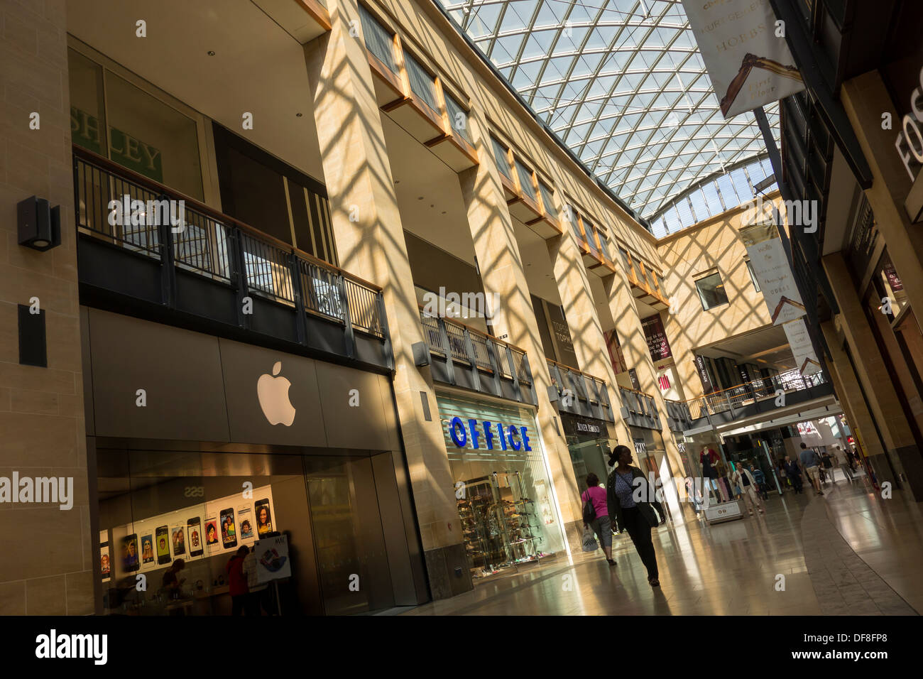 Voir Grand Arcade de Cambridge en Angleterre Banque D'Images
