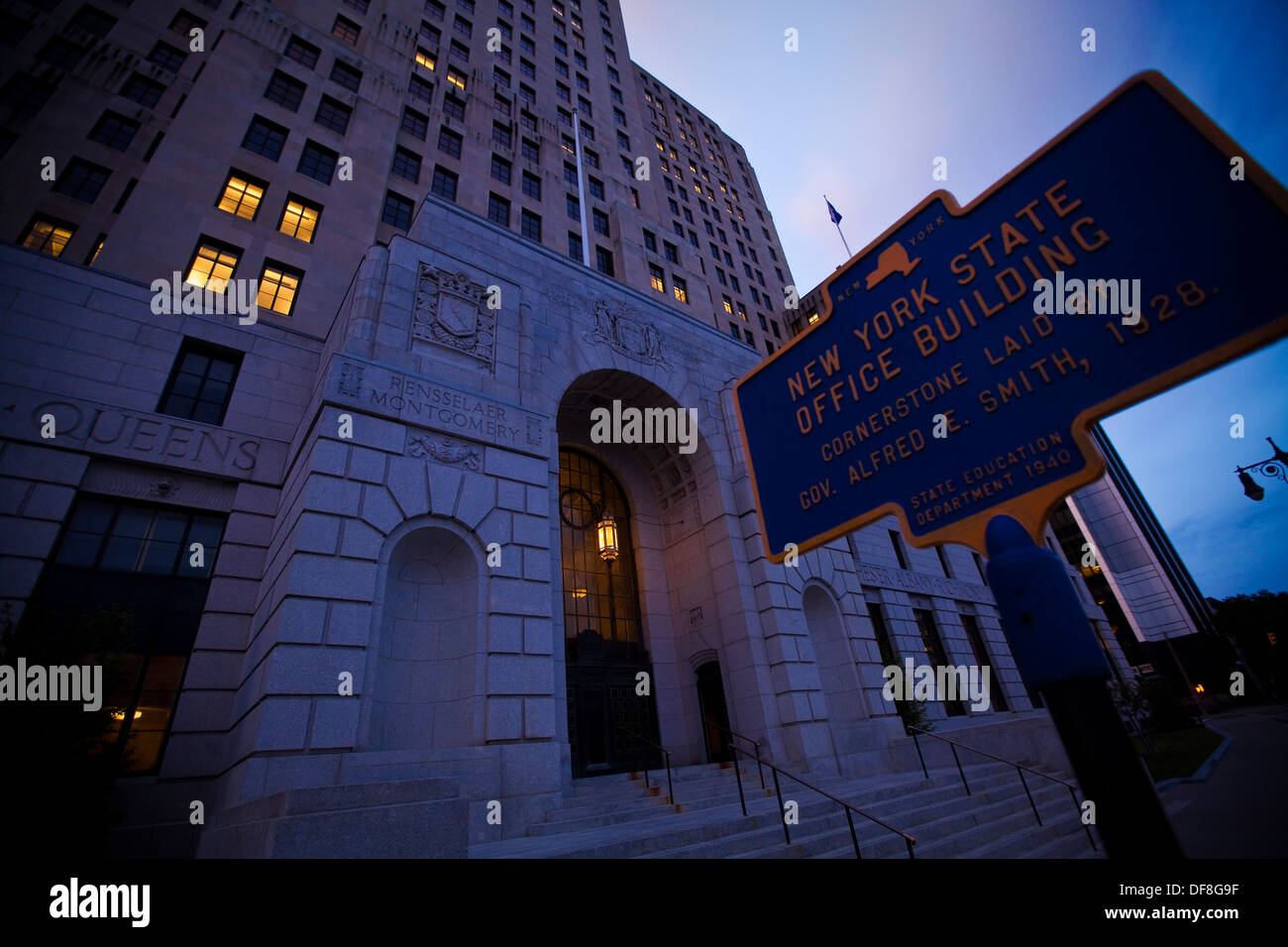 L'Alfred E. Smith State Office Building est vu à Albany, NY Banque D'Images