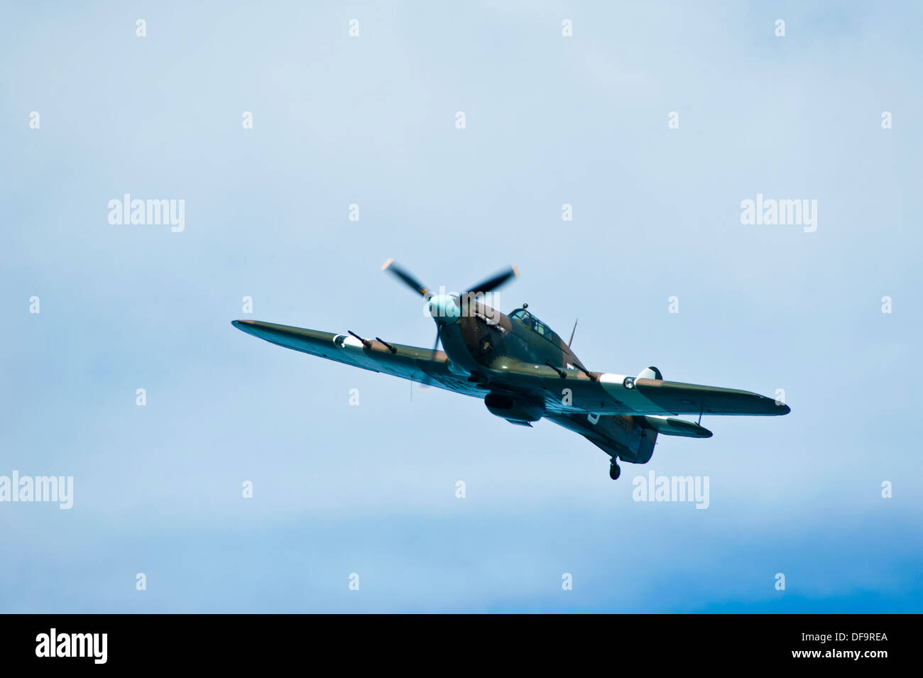 Hawker Hurricane Mk IIc PZ865 de la RAF Battle of Britain Memorial Flight dans l'air à l'Air Show Dawlish, août 2013. Banque D'Images