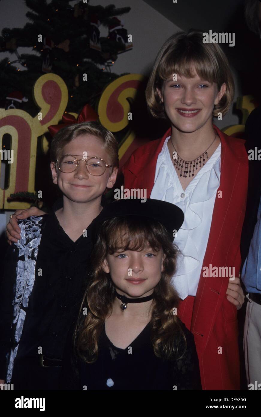 CHRISTOPHER CASTILE 1993.l7187mf.avec Nicholle Tom Sarah ...