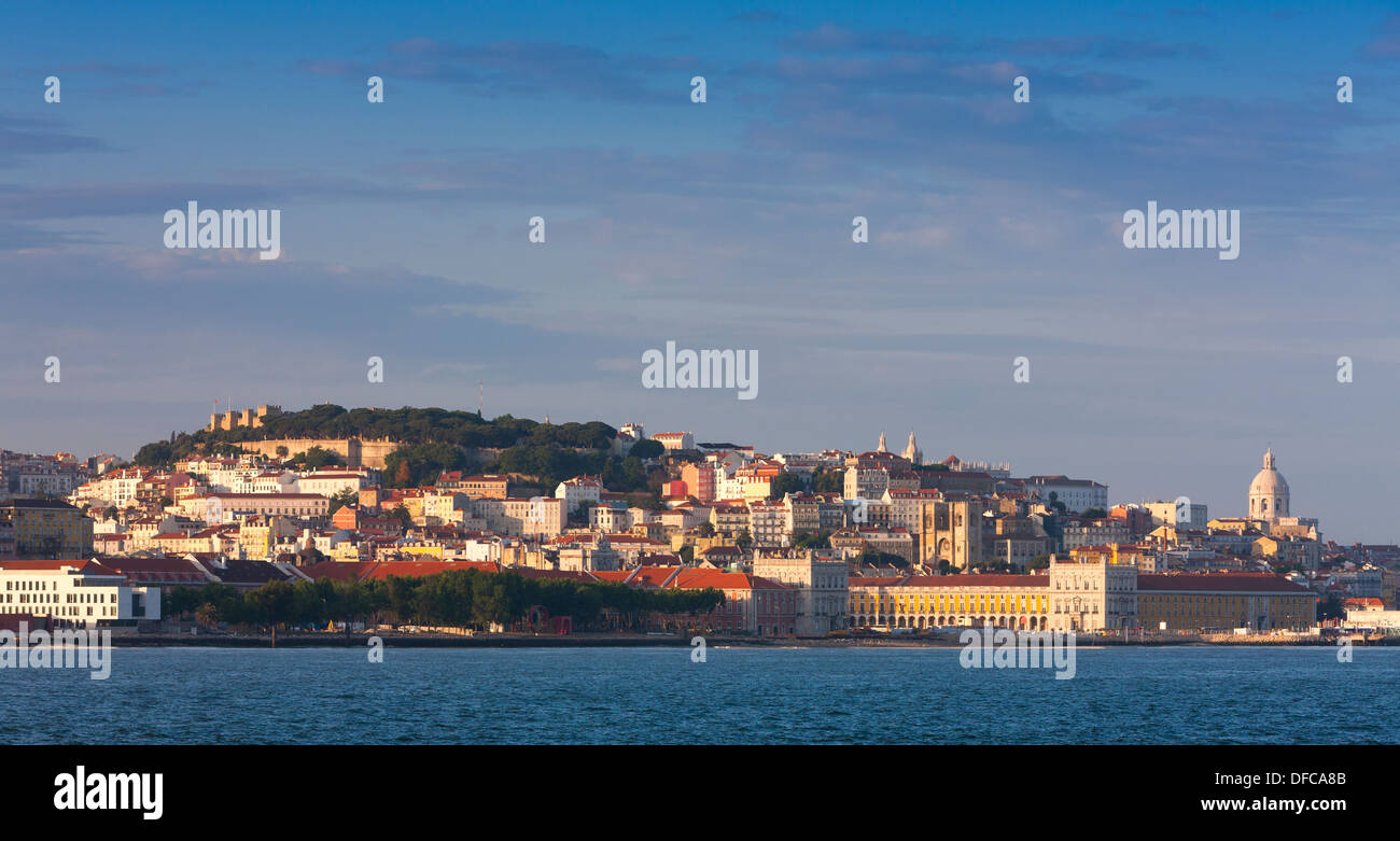 Portugal, Lisbonne, la vieille ville waterfront Banque D'Images