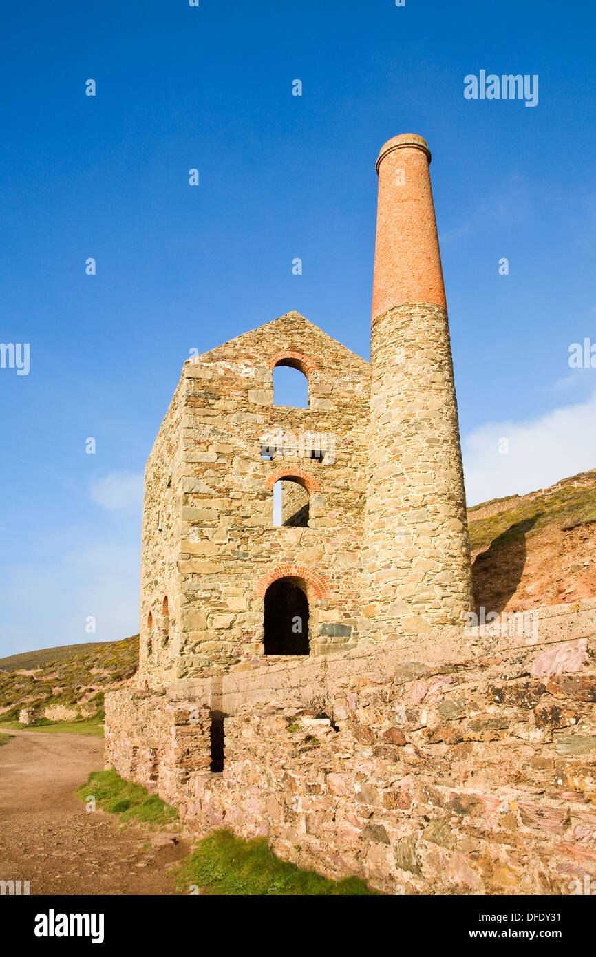 Papule Coates tin mine ruines St Agnes Cornwall Angleterre Tête Banque D'Images