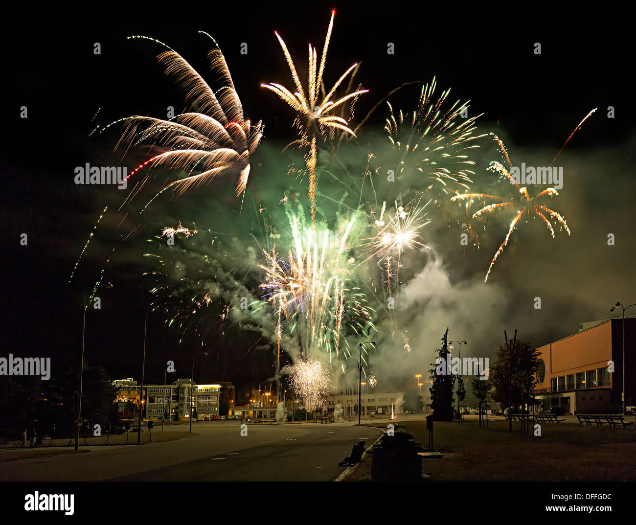 D'artifice au centre des congrès en République tchèque Brno fireworks Banque D'Images