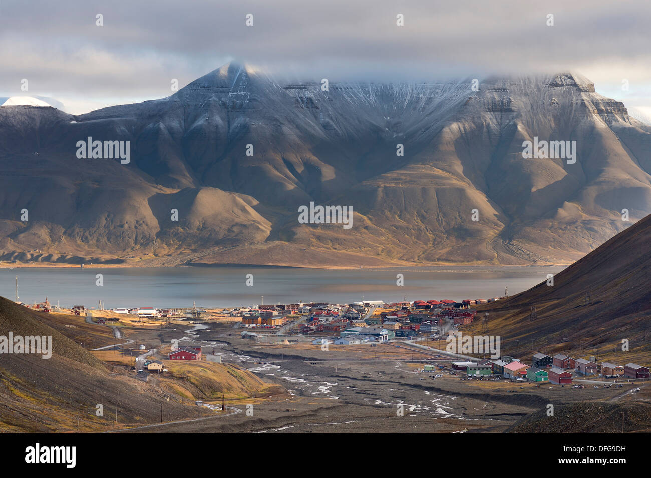Ville de Longyearbyen, Longyearbyen, l'île de Spitsbergen, Svalbard, archipel de Svalbard et Jan Mayen (Norvège) Banque D'Images