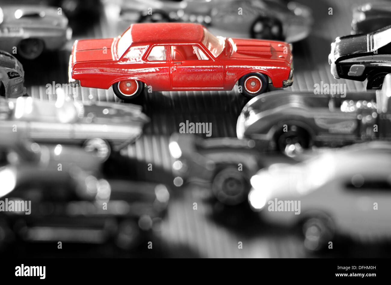 Voiture de jouets, les enfants adorent jouer, classique Red HotWheels Banque D'Images