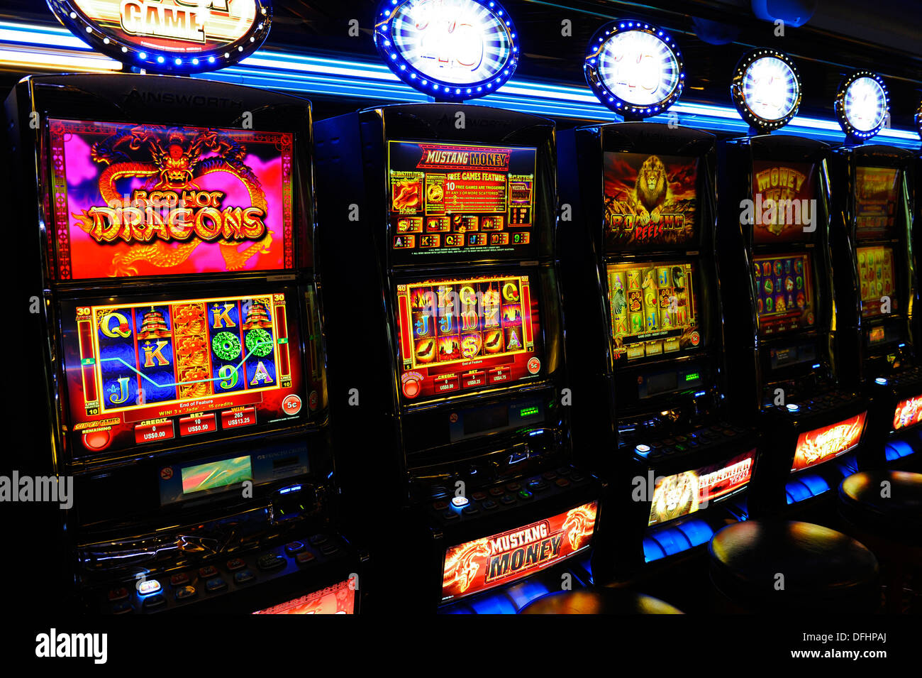 Ligne de machines de jeu. Banque D'Images