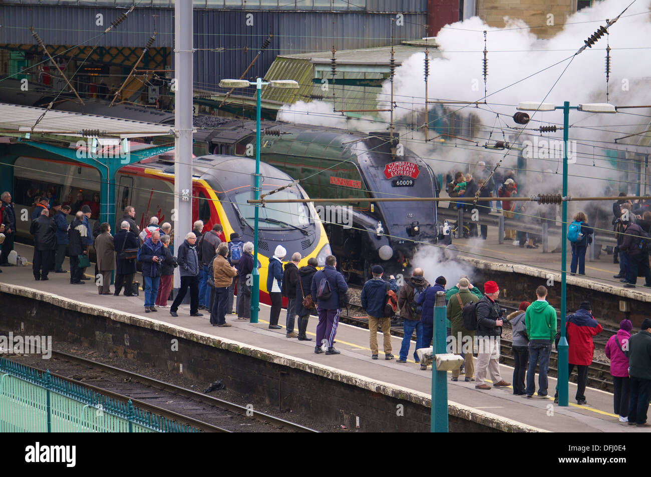 Locomotive à vapeur "Union de l'Afrique du Sud' 60009 en gare de Carlisle avec une charte spéciale train Carlisle Cumbria England Banque D'Images