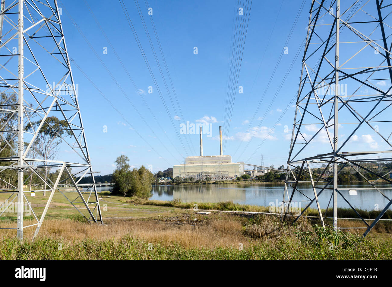 Swanbank Power Station et de pylônes électriques, Ipswich, près de Brisbane, Queensland Banque D'Images
