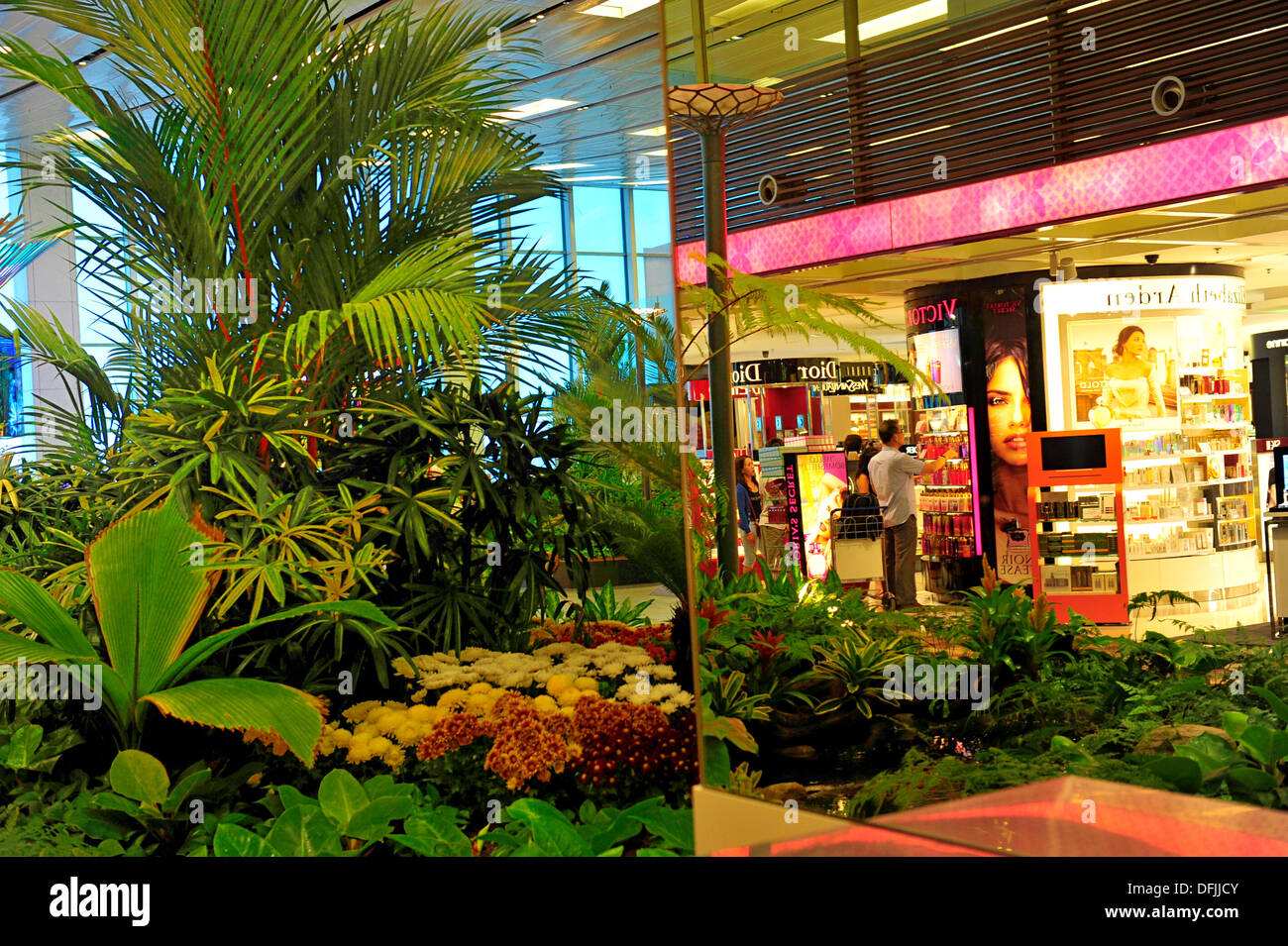 L'intérieur de l'aéroport International Changi de Singapour Banque D'Images