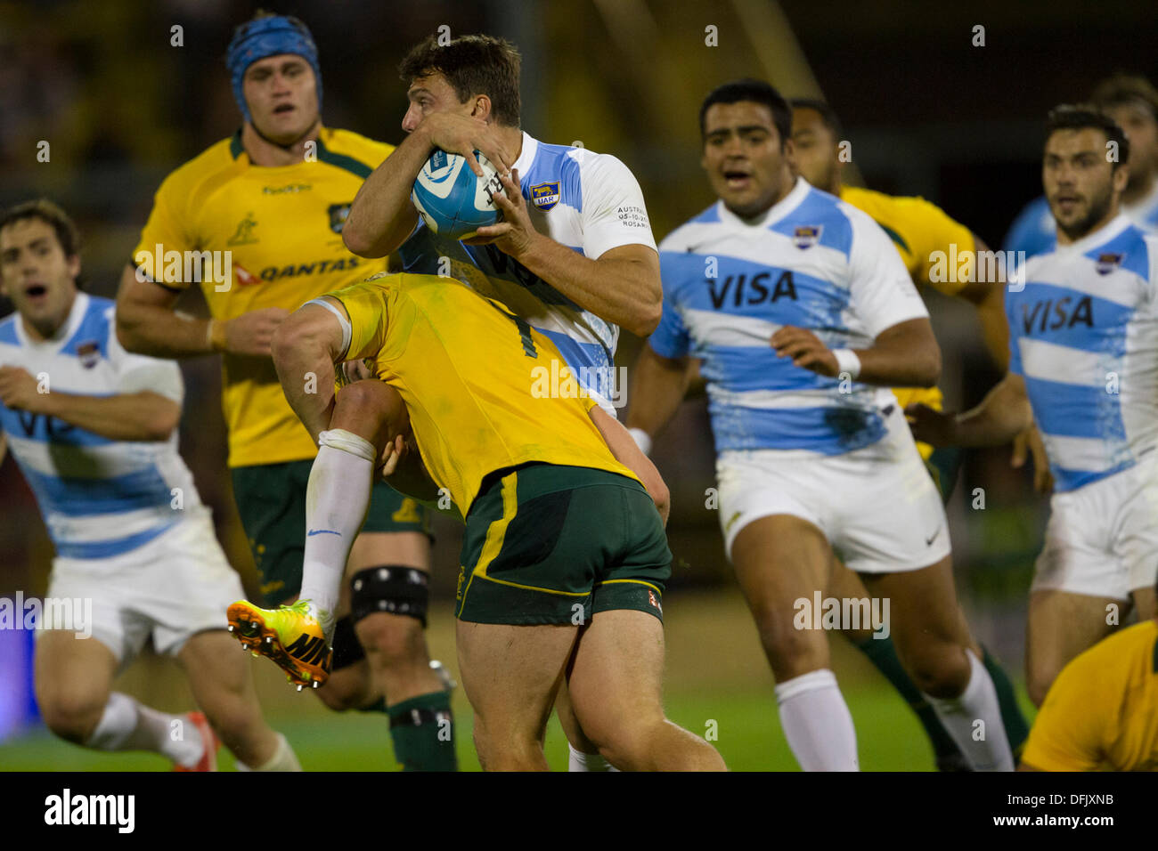 Rosario, Santa Fe, Argentine. 05Th Oct, 2013. Dispositif de championnat de rugby entre l'Argentine et l'Australie. L'Estadio Gigante de Arroyito. Juan Imhoff à résoudre. Credit : Action Plus Sport/Alamy Live News Banque D'Images