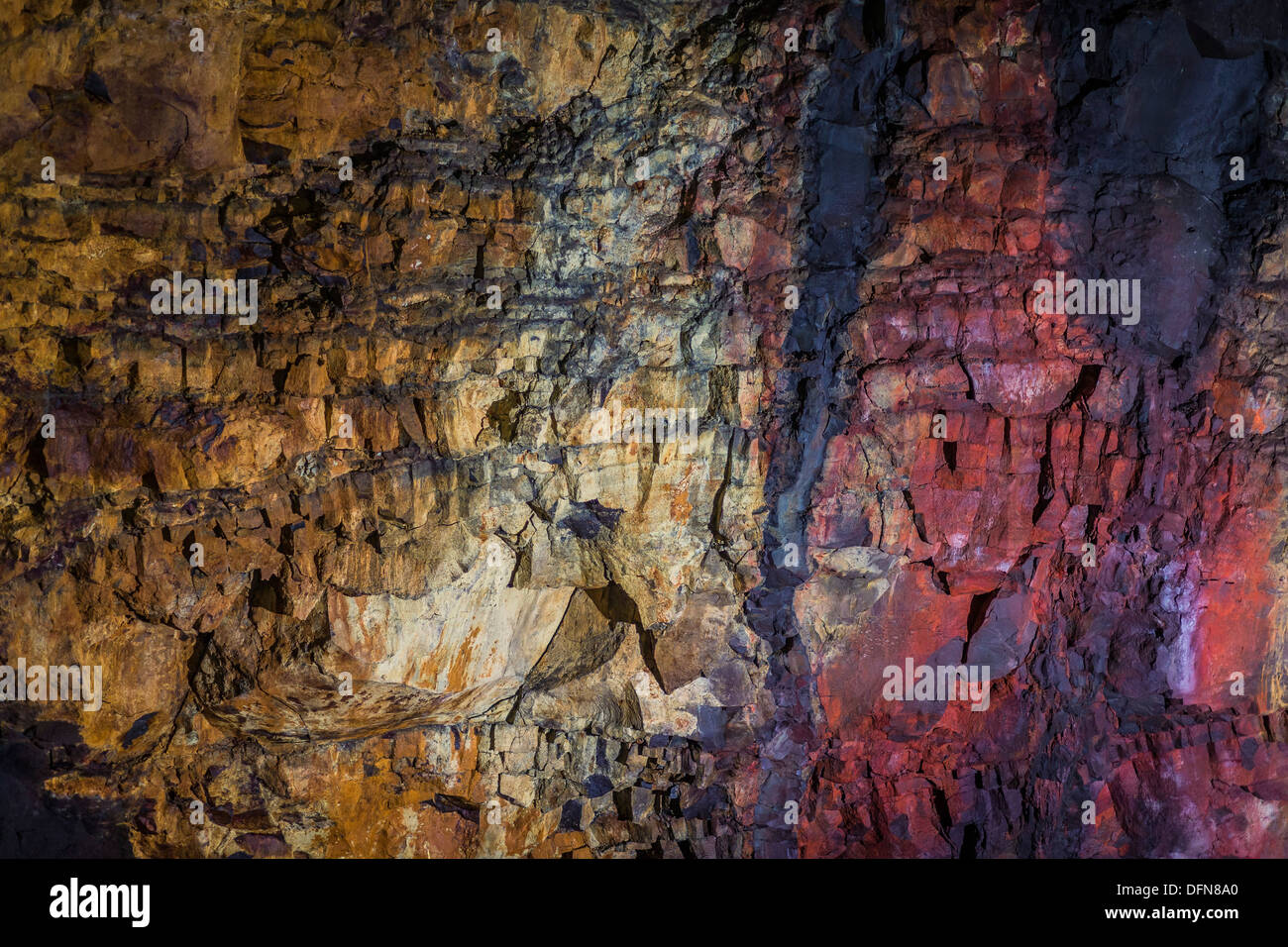 À l'intérieur d'une chambre de magma, Thrihnukagigur- 'cratère trois pics', l'Islande Banque D'Images