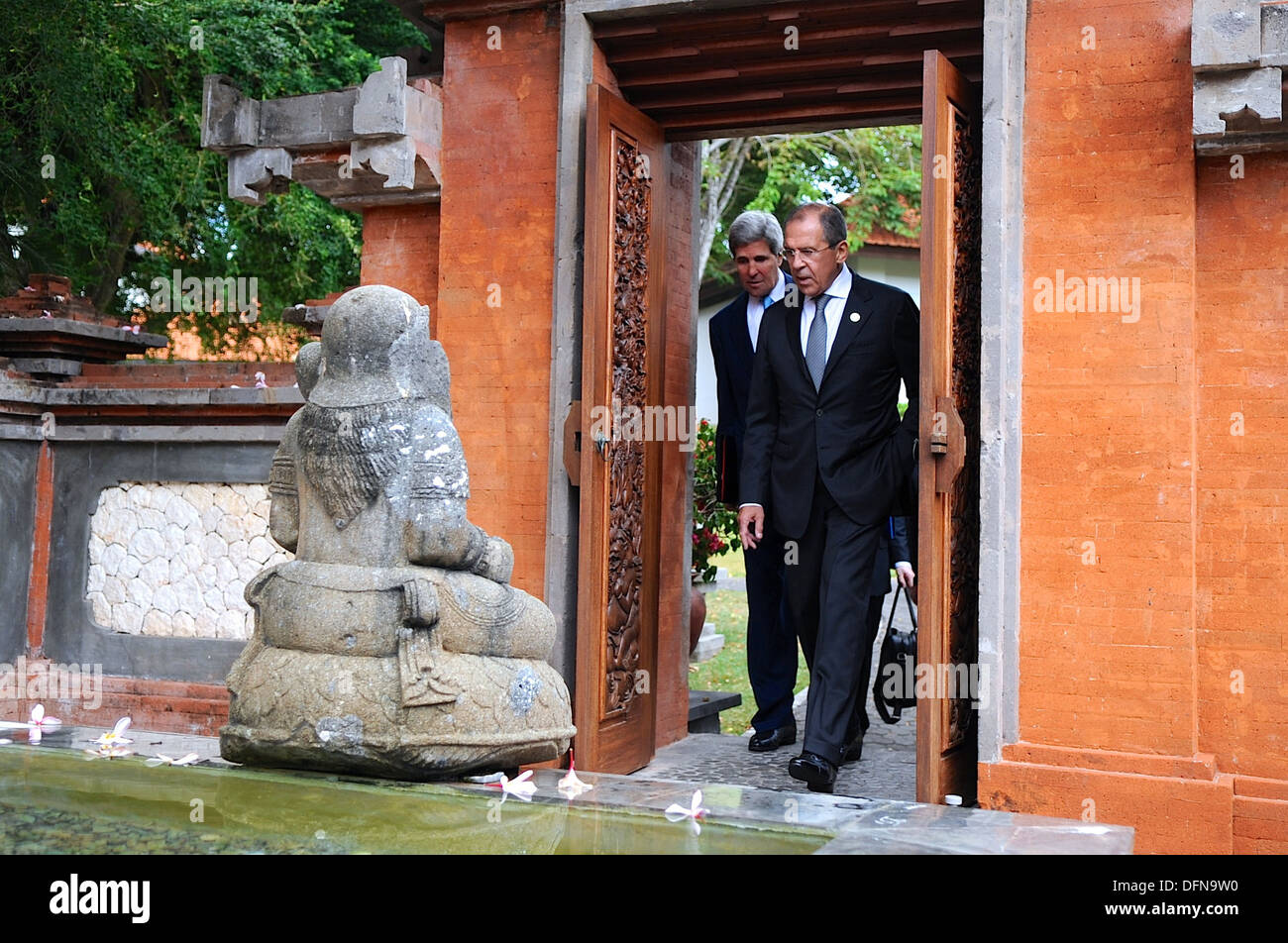 Secrétaire Kerry et Lavrov, Ministre russe des Affaires étrangères, assister aux réunions de l'APEC en Indonésie Banque D'Images