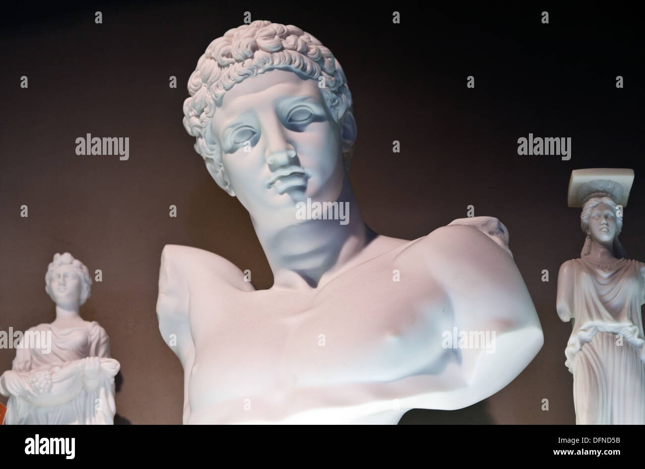Le Grec classique en marbre Statues Lindos Grèce Banque D'Images