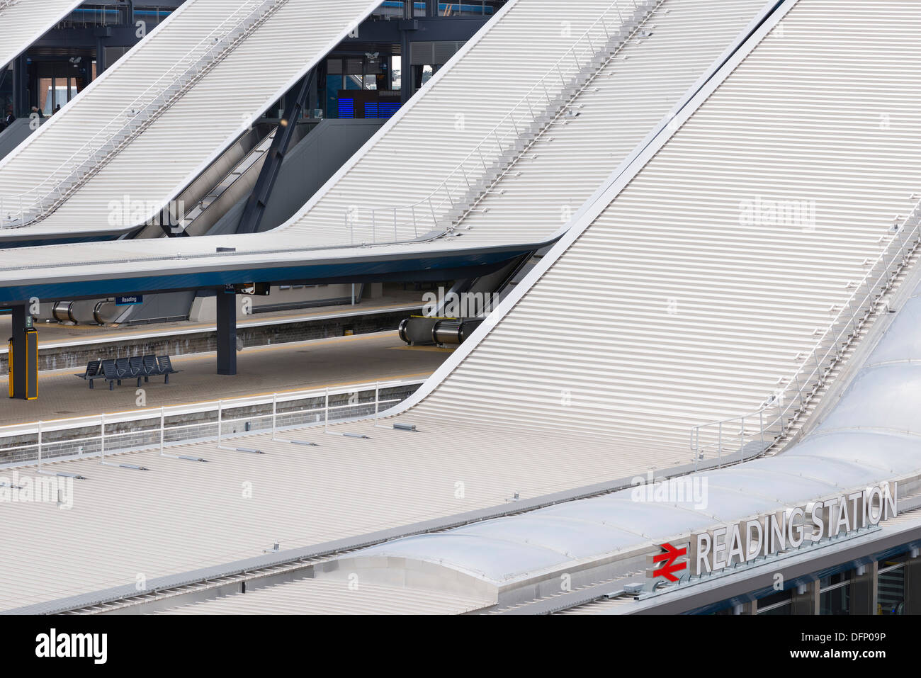 La gare de Reading, Reading, Royaume-Uni. Architecte : Grimshaw, 2015. Banque D'Images