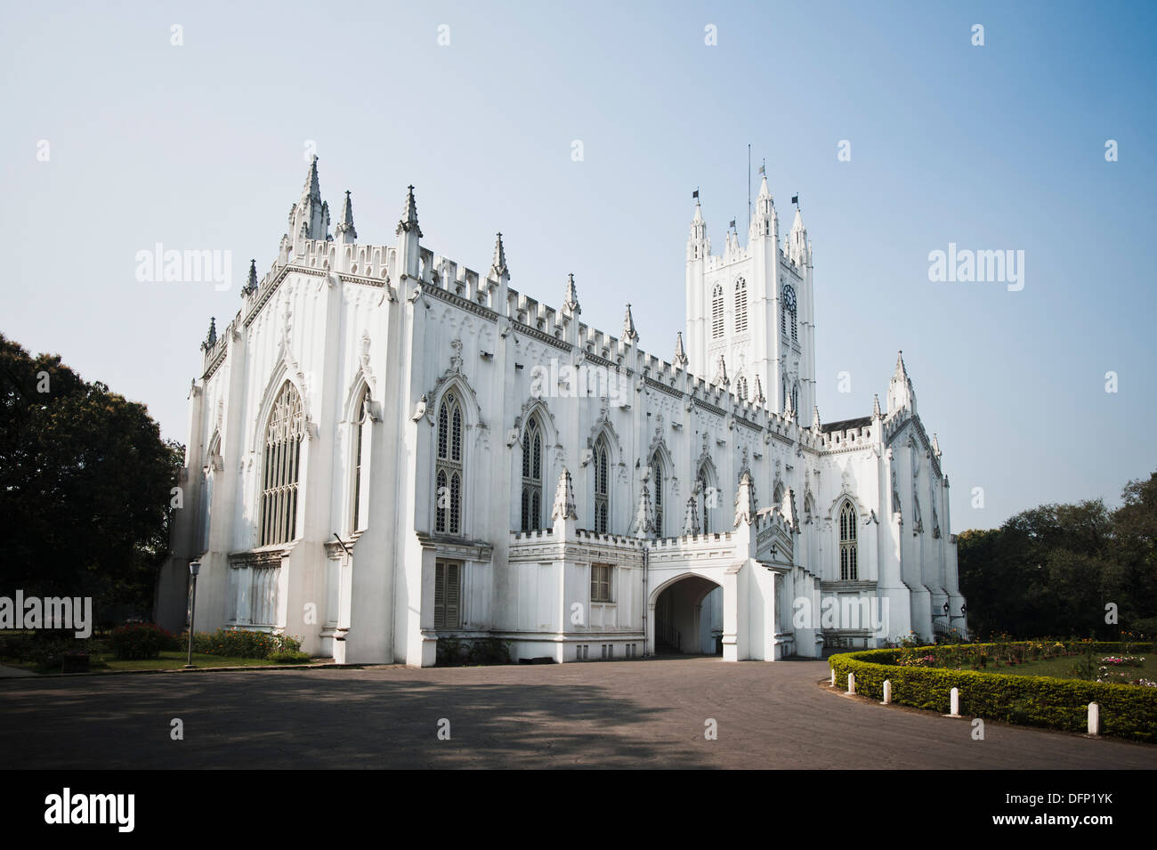 Façade d'une église, la Cathédrale St Paul, Kolkata, West Bengal, India Banque D'Images