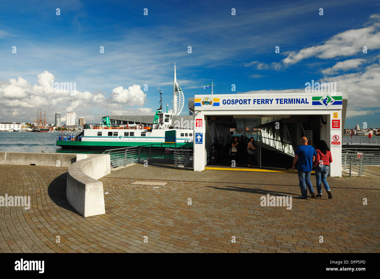 Le terminal de ferries de Portsmouth à Gosport. Banque D'Images