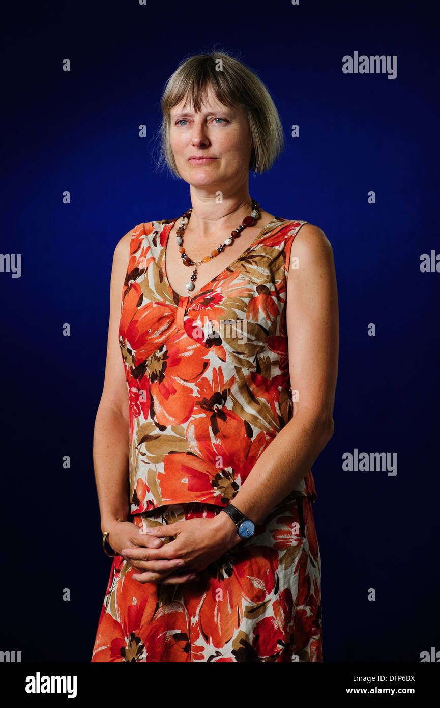 Dora Thornton, spécialiste de Shakespeare et auteur, assistant à l'Edinburgh International Book Festival, le dimanche 25 août 2013. Banque D'Images