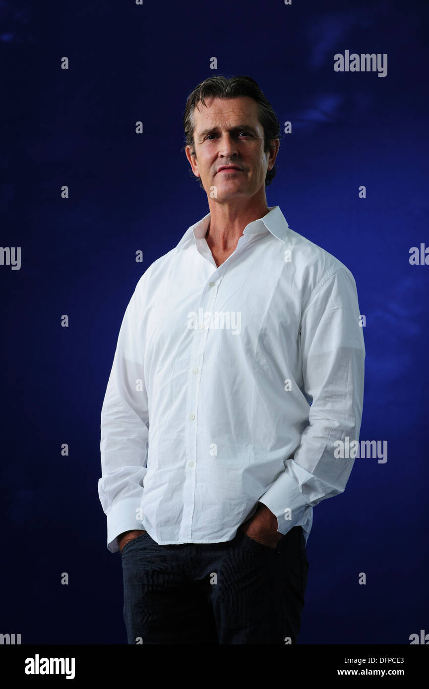 Rupert Everett, acteur anglais, assistant à l'Edinburgh International Book Festival, dimanche 18 août 2013. Banque D'Images