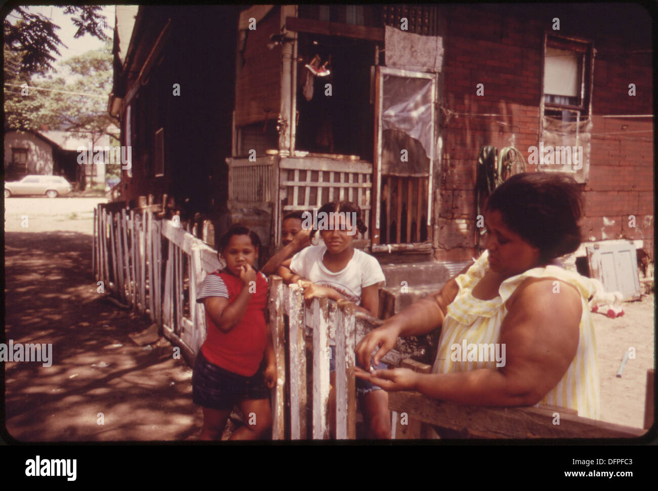 Une maison de qualité inférieure située dans la section Triangle de la ville, prévue pour la démolition dans le cadre d'un programme de rénovation urbaine visant à revitaliser la région. Banque D'Images