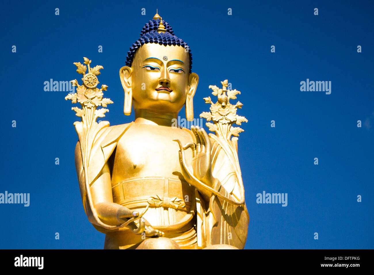 Statue de Bouddha Maitreya, Likir Gompa, monastère ou Likir Likir, Ladakh, le Jammu-et-Cachemire, l'Inde Banque D'Images