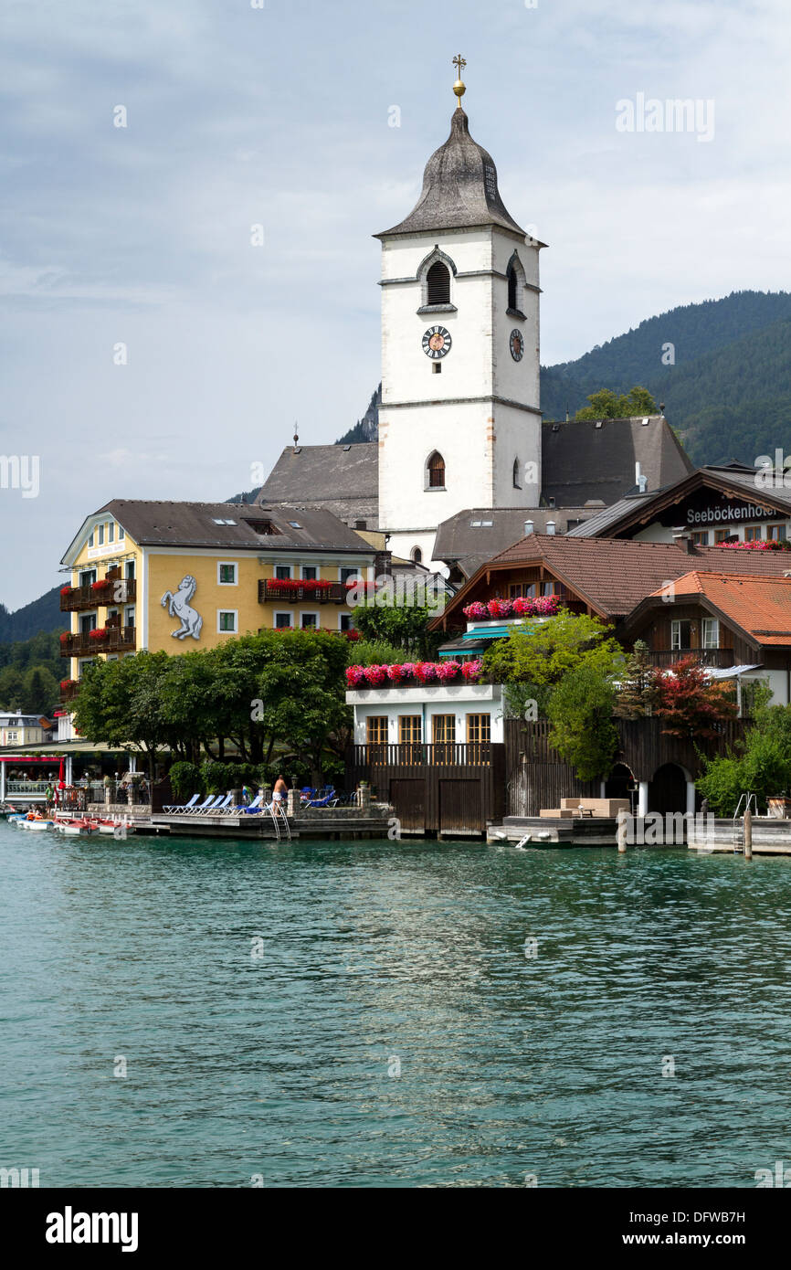 Sankt Wolfgang im Salzkammergut, une ville de marché dans le centre de l' Autriche. Il est situé sur la rive nord du lac Wolfgangsee la Photo Stock -  Alamy