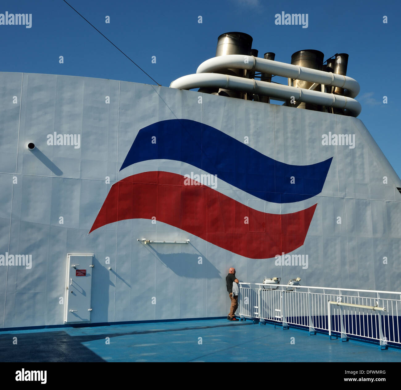 Brittany Ferries logo sur l'entonnoir de l'Amorique Banque D'Images