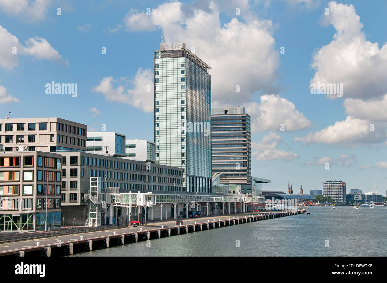 Movenpick Hotel Amsterdam - Pays-Bas Le Terminal de croisière Banque D'Images