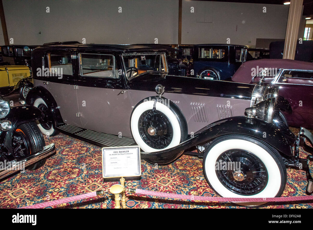 Un 1931 Daimler Double Six 50 Limousine Royale au Nethercutt Collection à Sylmar California Banque D'Images
