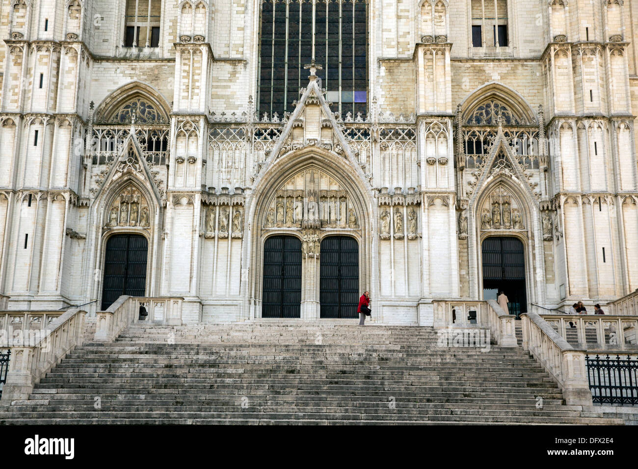 La façade de la cathédrale de Saint Michel et Saint Gudule à Bruxelles Belgique. Banque D'Images