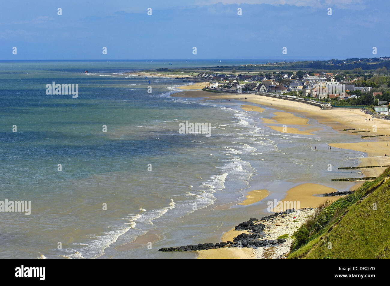 Ver Sur Mer D Jour Plage Du Debarquement A La Deuxieme Guerre Mondiale Basse Normandie La Normandie France Photo Stock Alamy