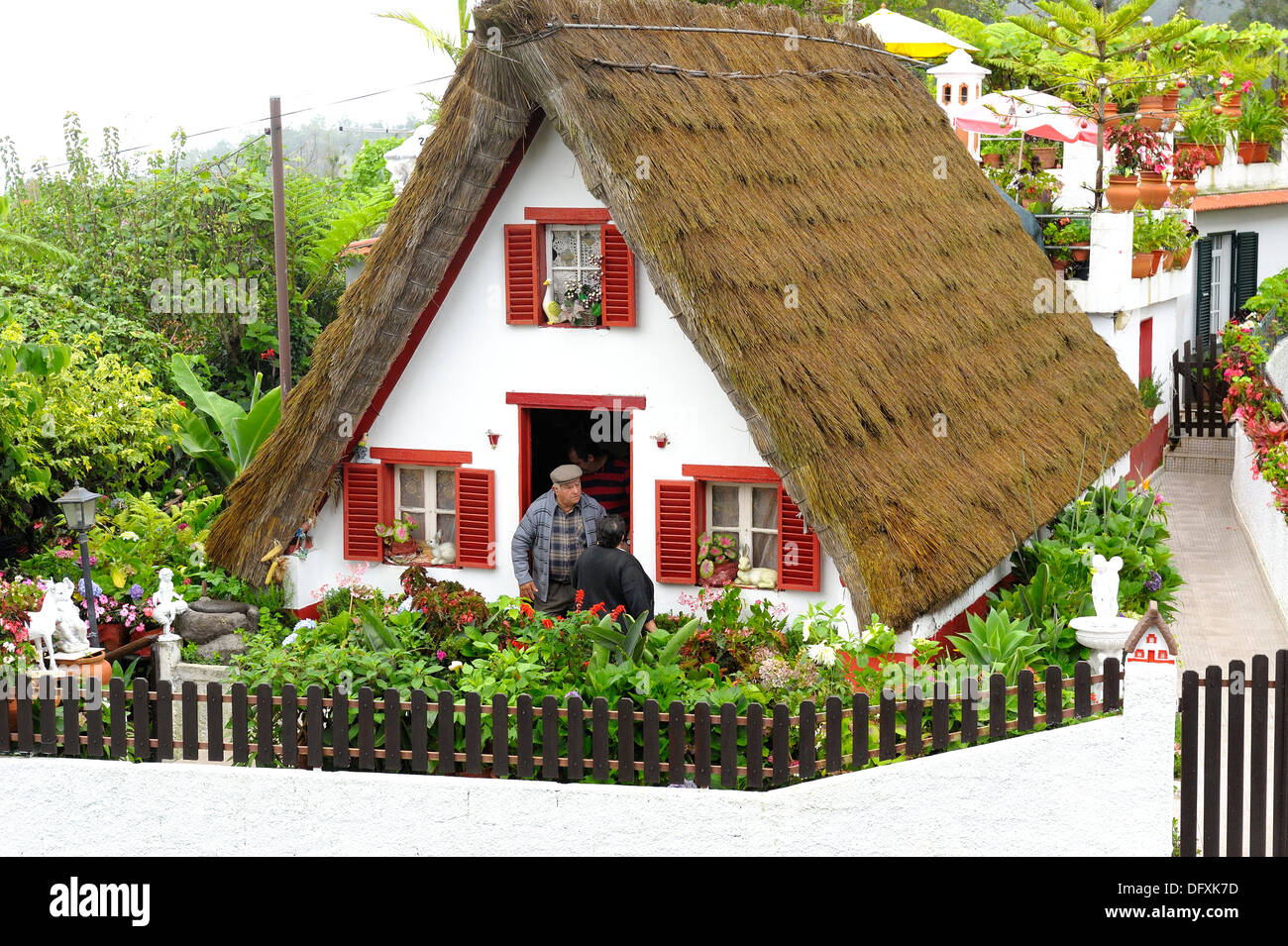 Le Palheiro traditionnelle une maison à ossature de Santana Madeira Portugal Banque D'Images