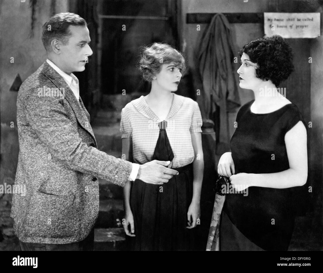 Pourquoi les femmes aiment le film muet de 1925 avec de gauche Edward Earle, Depardieu et Dorothy Sebastian Banque D'Images