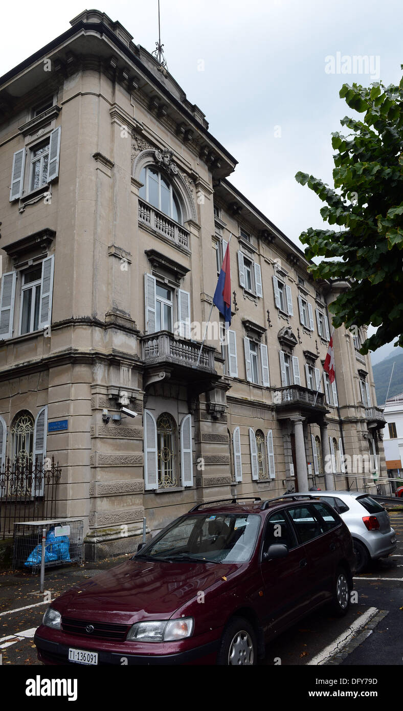 Le tribunal pénal de Bellinzona, Suisse Jeudi, 10 octobre 2013. Le tribunal suisse trouvé coupable Jiri Divis, Antonin, Cmejla Kolacek Marek, Petr Kraus et Oldrich Klimecky tchèque, les gestionnaires de la MUS charbonnages, de fraude et de blanchiment. Kraus et Kolacek ont été immédiatement arrêtés. Le reste n'étaient pas présents dans la salle d'audience. Jacques belge de Groote, âgée de 86 ans, n'a été condamné qu'à une sanction financière. La cour a infligé la peine de 16 à 52 mois. Kolacek a été condamné à quatre ans et quatre mois de prison, Klimecky à trois ans et un mois, Kraus à Banque D'Images