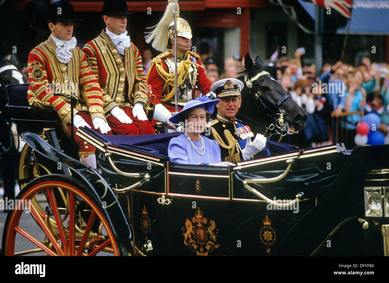 Le mariage du Prince Andrew à Sarah Ferguson, Londres. Juillet 1986. Sa Majesté la Reine, la reine Elizabeth II, le Prince Philip en route Banque D'Images