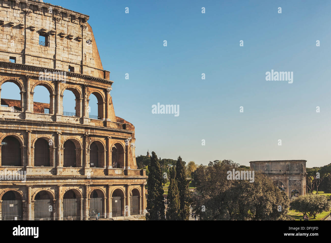 Le Colisée est le plus grand amphithéâtre, construit dans la Rome antique de 72 à 80 après J.-C., Rome, Latium, Italie, Europe Banque D'Images