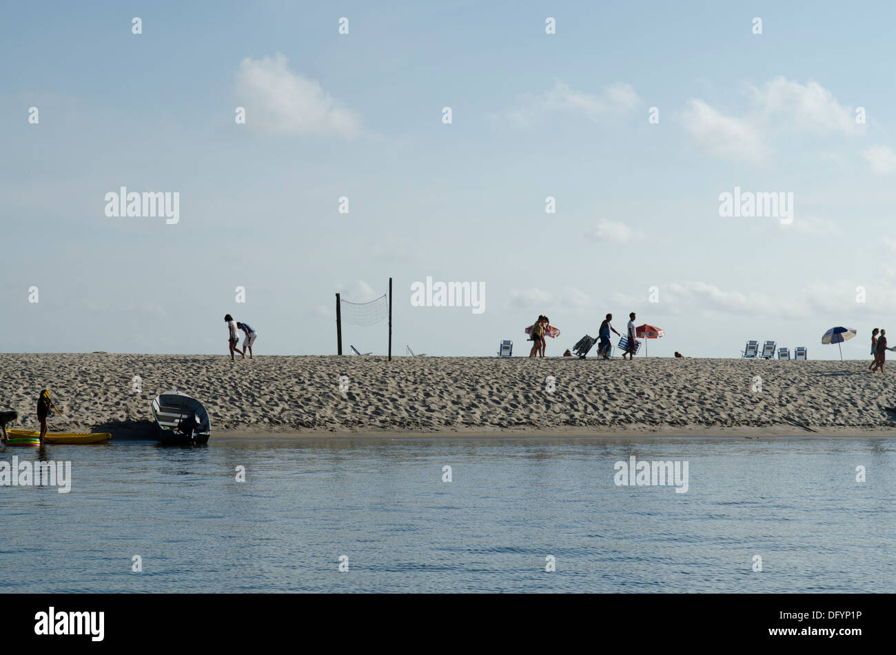 Barra do Una, Sao Sebastiao, Sao Paulo, Brésil côte. Canal de la rivière. Banque D'Images