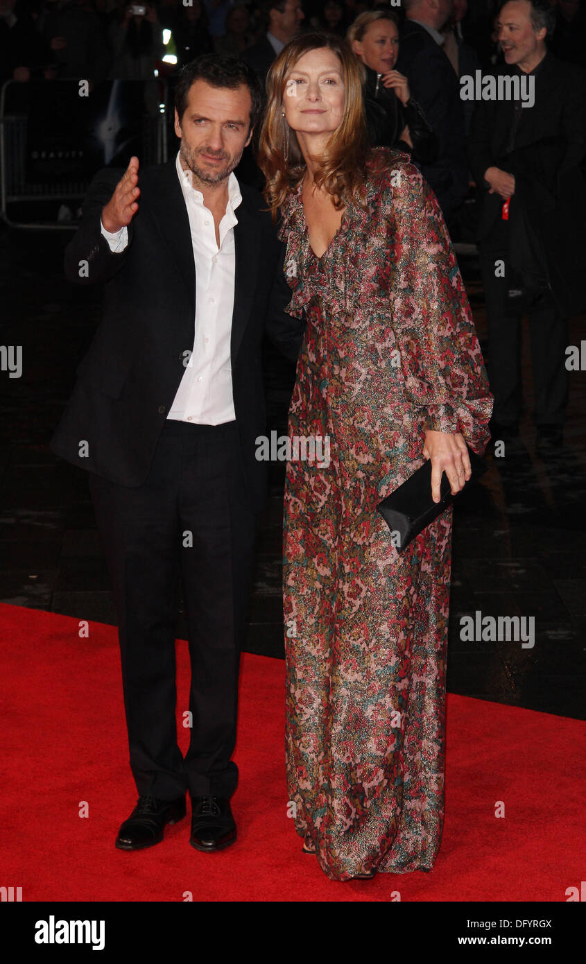 London, UK, 10 octobre 20113. David Heyman assiste à un examen préalable de la pesanteur lors de la 57e BFI London Film Festival à l'Odeon Leicester Square à Londres Crédit : Simon Matthews/Alamy Live News Banque D'Images