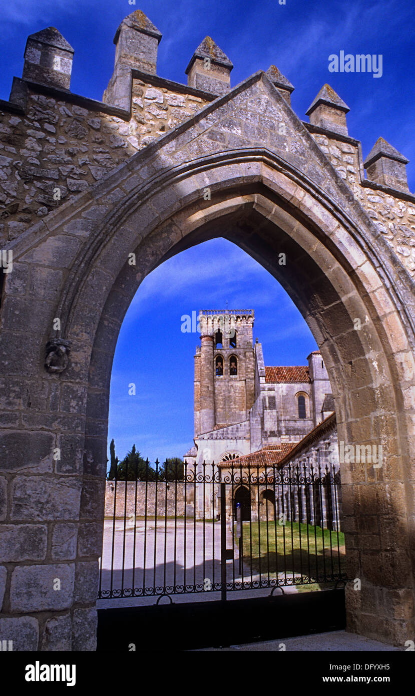 Monastère de Las Huelgas (1187).gothique - Abbaye cistercienne. Fondée pour Alfonso VIII.Burgos. L'Espagne. Camino de Santiago Banque D'Images