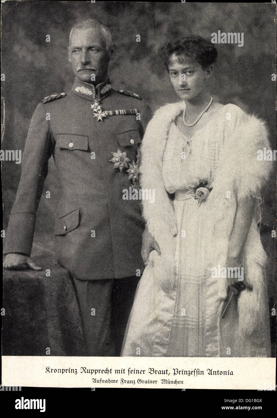 Ak Kronprinz Rupprecht mit senneur Braut, Prinzessin Antonia, Bayern ; Banque D'Images