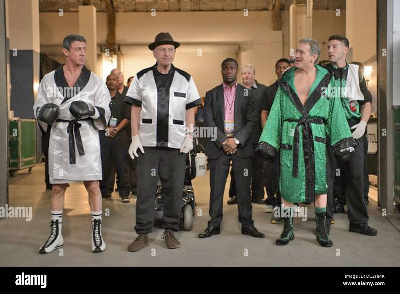 GRUDGE MATCH 2013 film Warner Bros avec Sylvester Stallone à gauche et Robert De Niro en vert Banque D'Images
