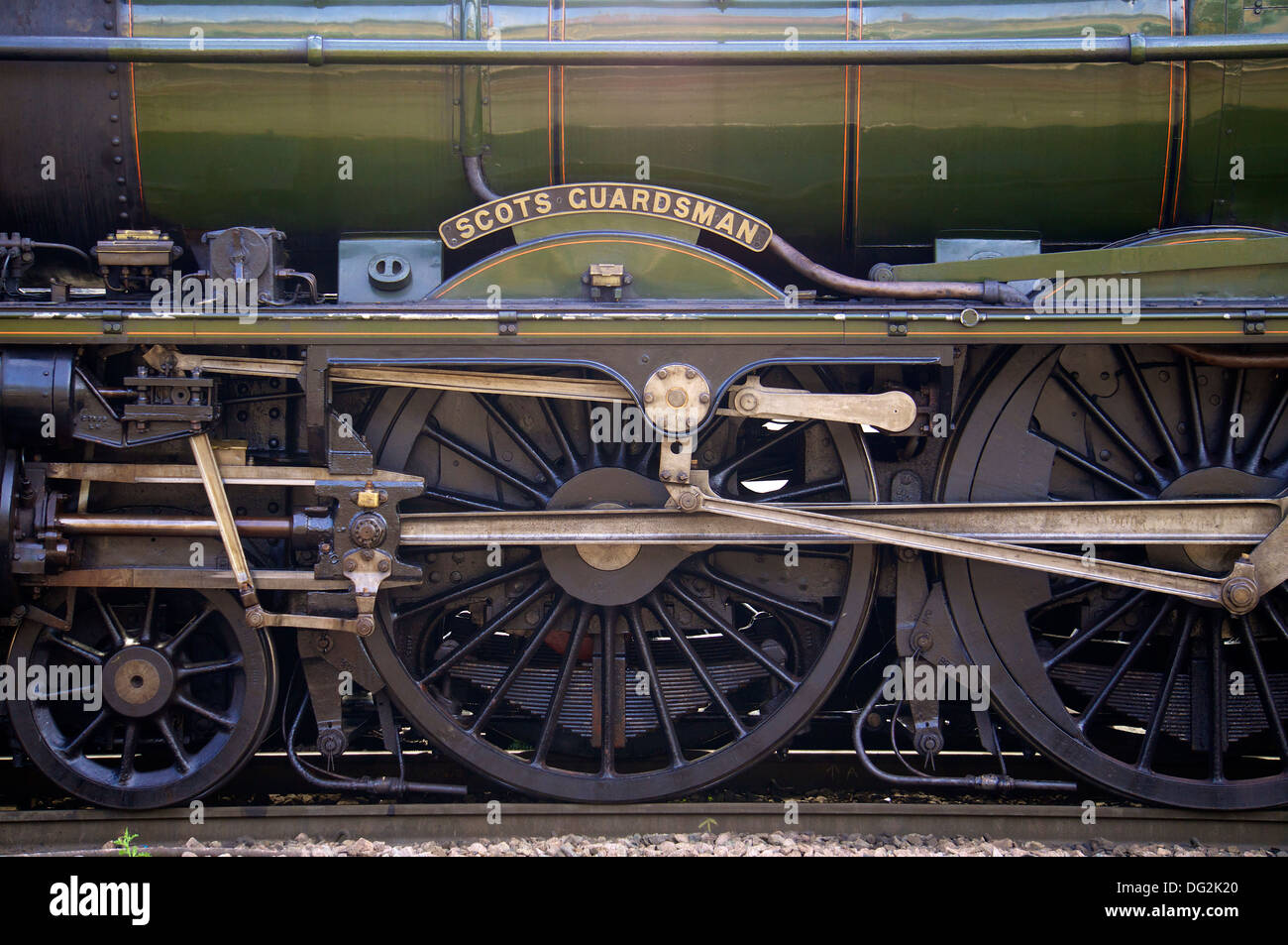 'Scots Guardsman' plaque et les roues. La gare de Carlisle avec une charte spéciale train. Carlisle Cumbria en Angleterre. Banque D'Images