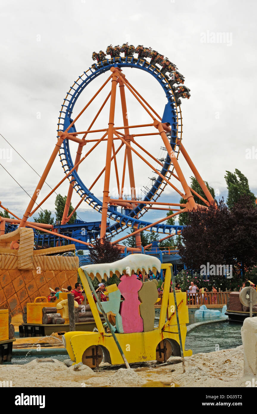 Le Stunt Fall ride, Parque Warner, Madrid, Espagne Banque D'Images