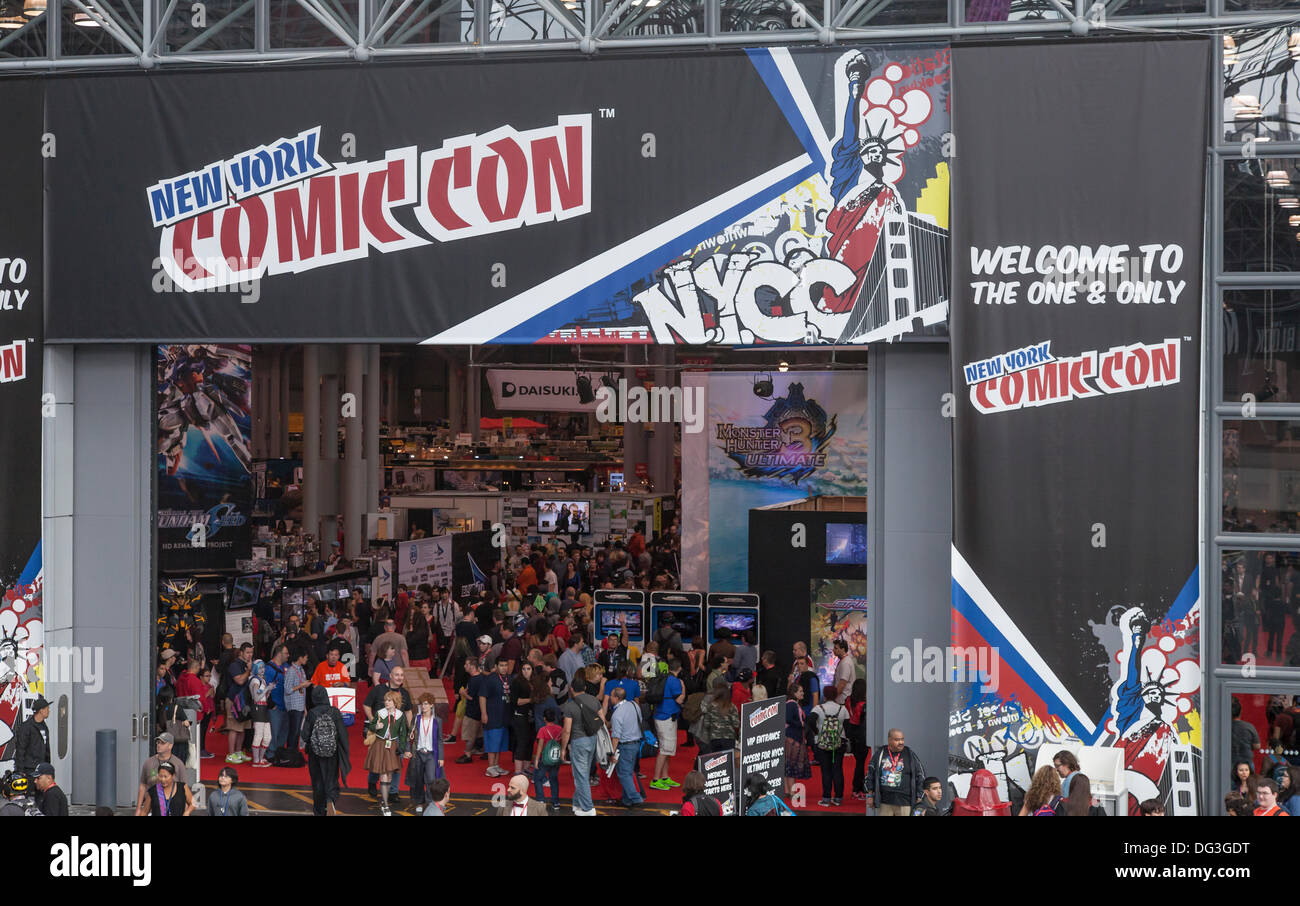 New York, USA. 13 Oct, 2013. Vue générale de l'atmosphère pendant la Comic Con 2013 à la Jacob K. le 13 octobre 2013 à New York. Crédit : Sam Aronov/Alamy Live News Banque D'Images