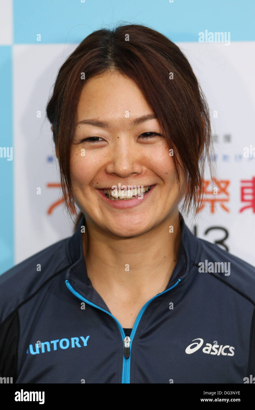 Ajinomoto Stadium, Tokyo, Japon. 13 Oct, 2013. Mami Sato, 13 octobre 2013 - Athlétisme : Le 13e Festival national des sports pour personnes handicapées, femmes en saut en longueur au Ajinomoto Stadium, Tokyo, Japon. Credit : Daiju Kitamura/AFLO SPORT/Alamy Live News Banque D'Images