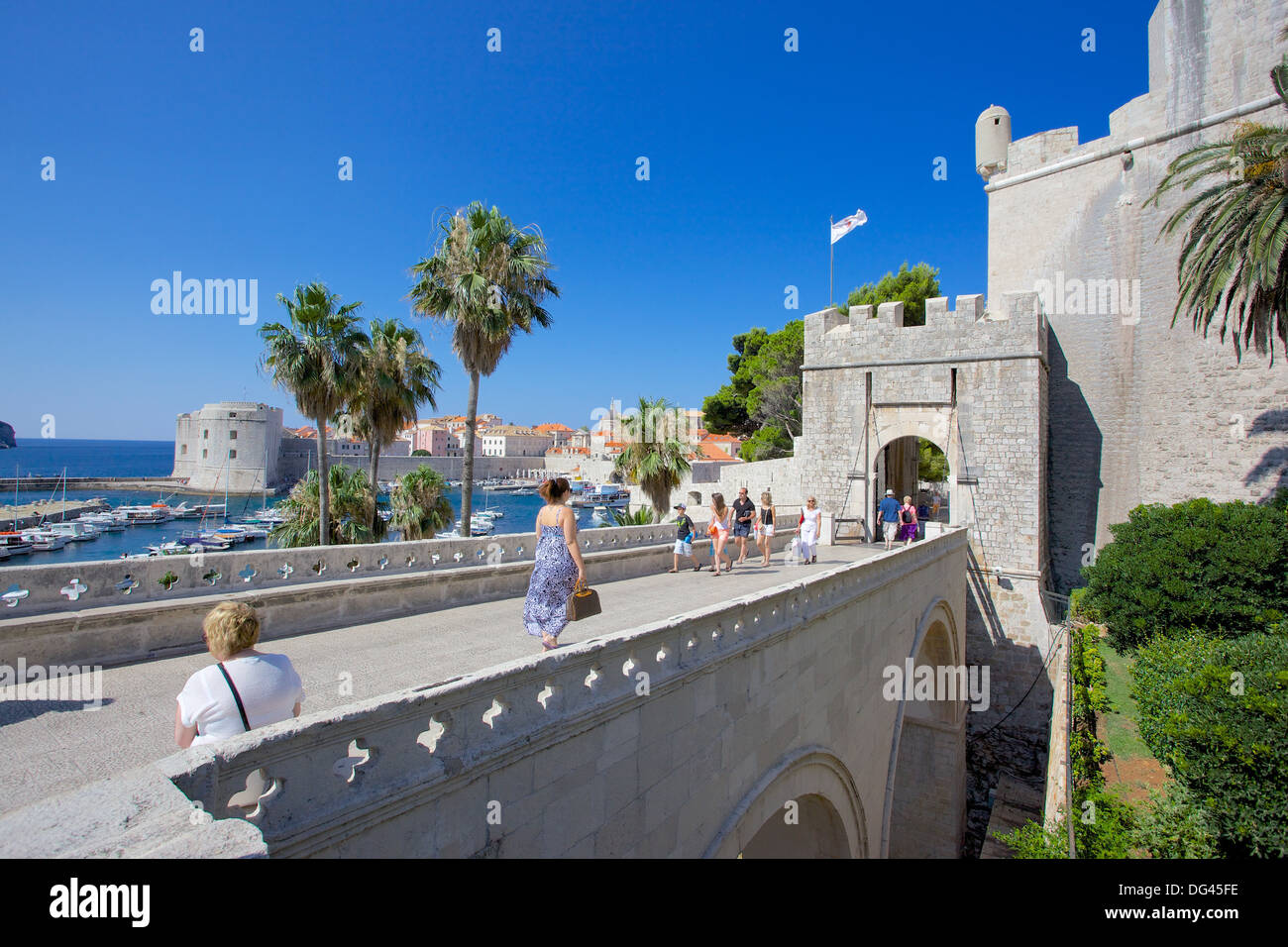 La porte Ploce, Dubrovnik, Dalmatie, Croatie, Europe Banque D'Images